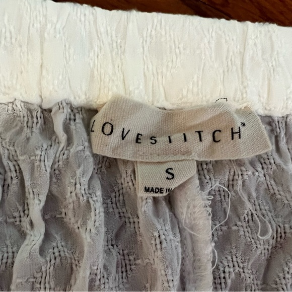Love Stitch white detailing shirt - Picture 2 of 4